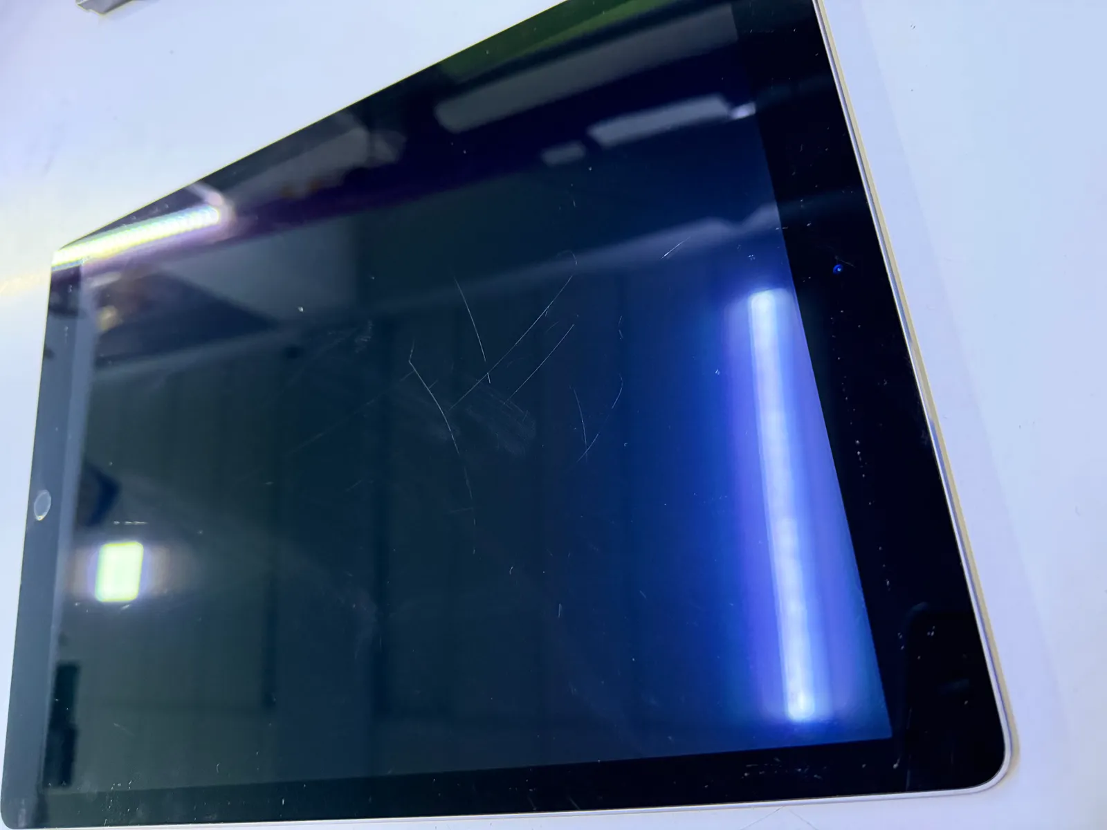 Apple Ipad pro 12.9inch 1st gen.