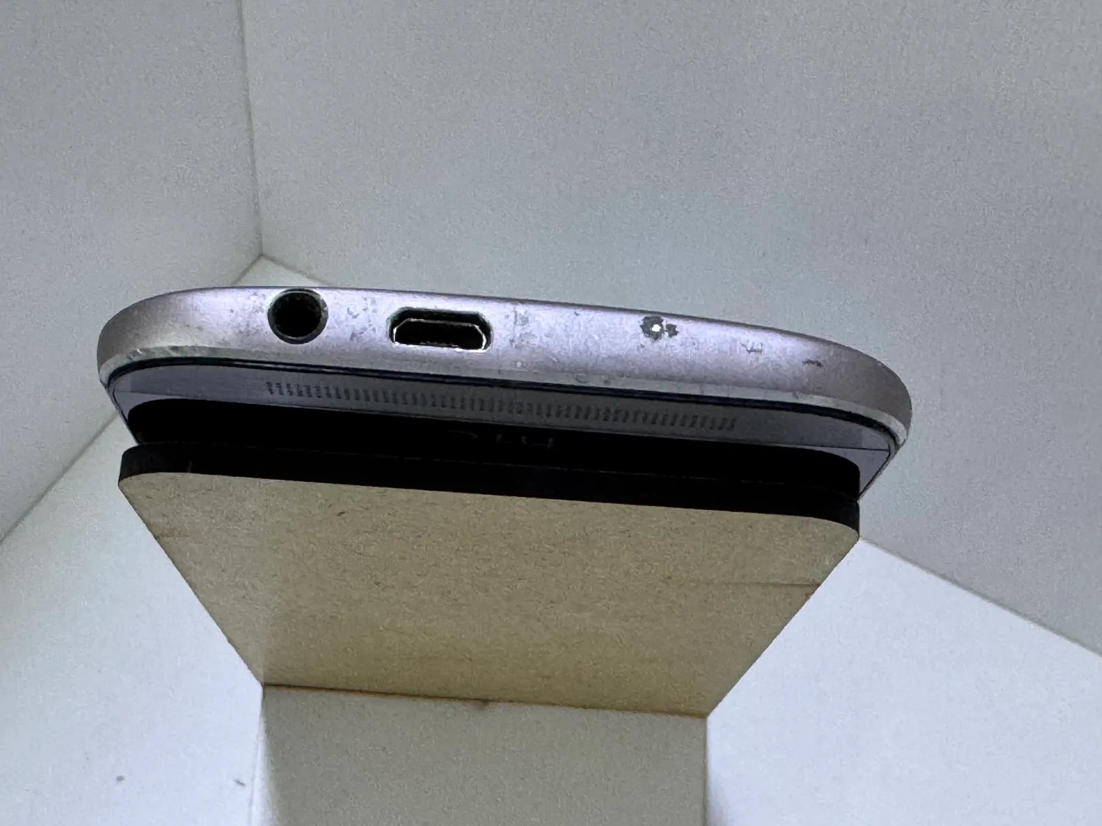 Lcd i kuciste za Htc M8