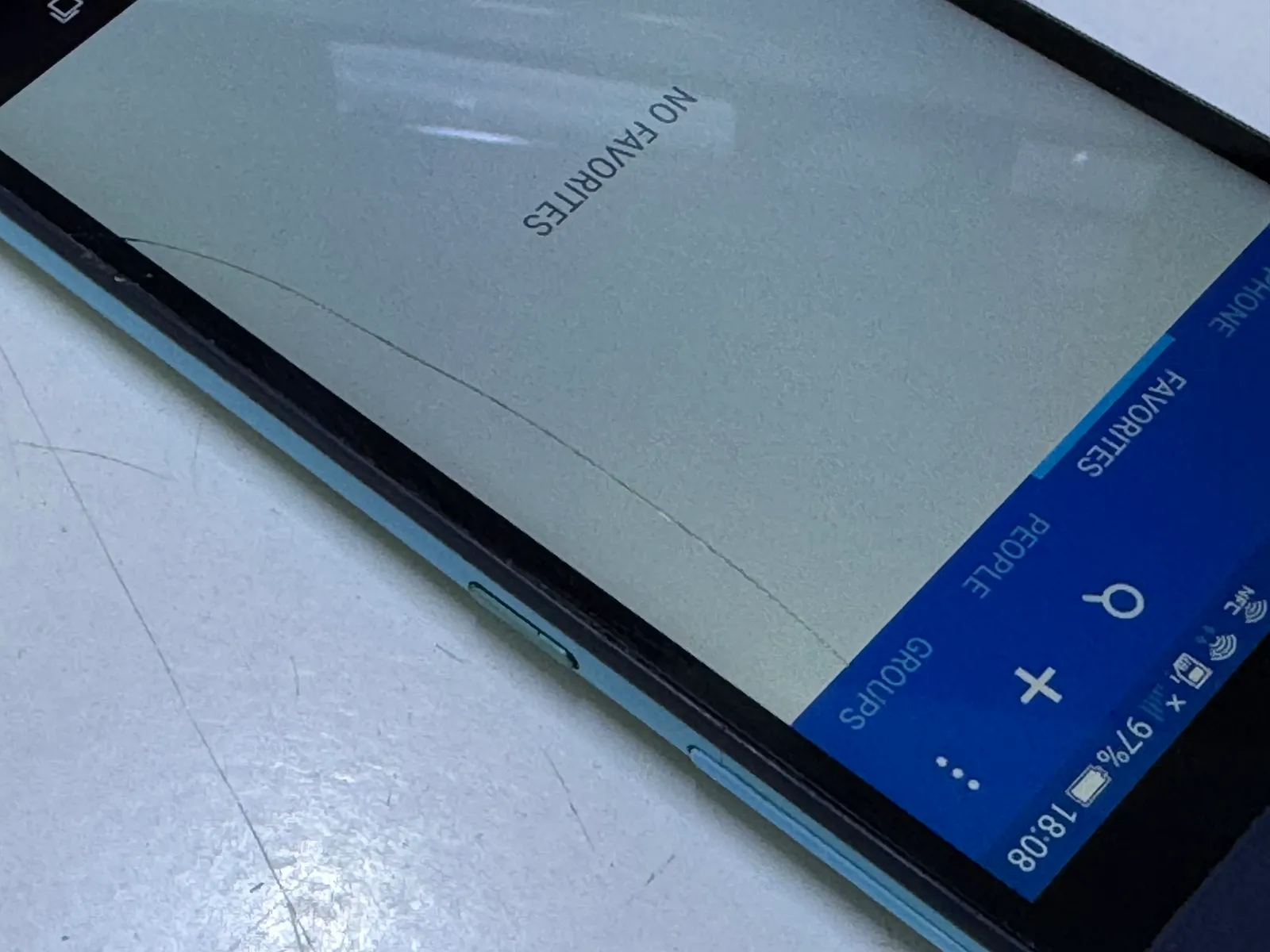 Lcd i kuciste za HTC desire 626