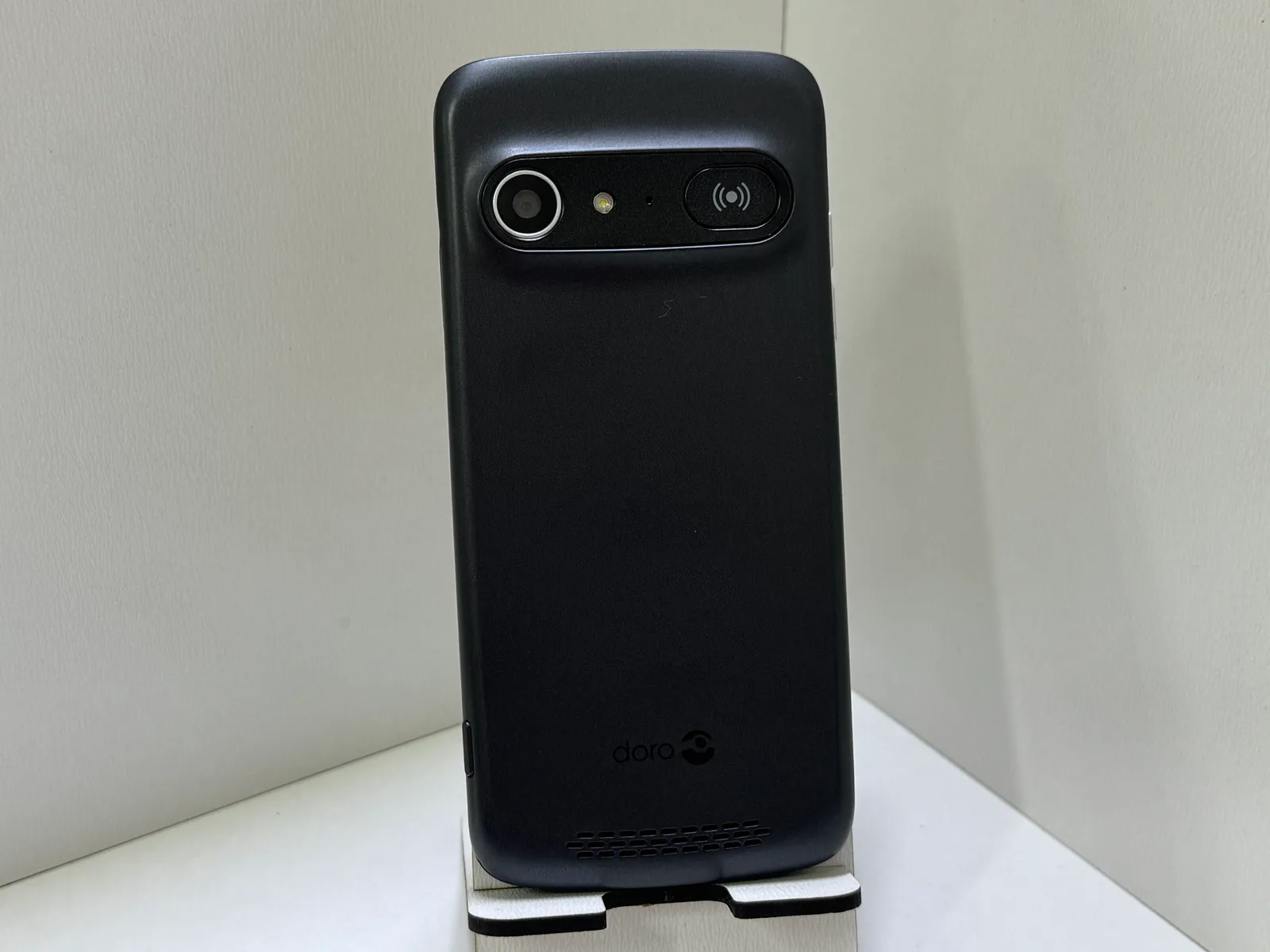 Doro Doro 8040 16gb SOS DUGME