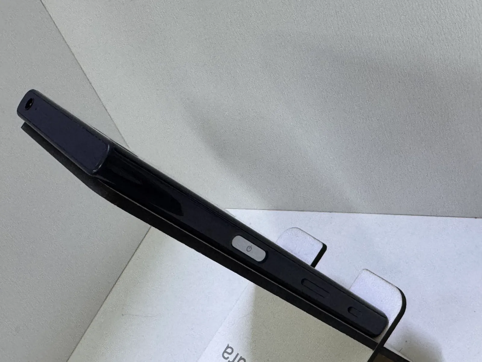 Lcd i kuciste za Sony Xperia X Compact