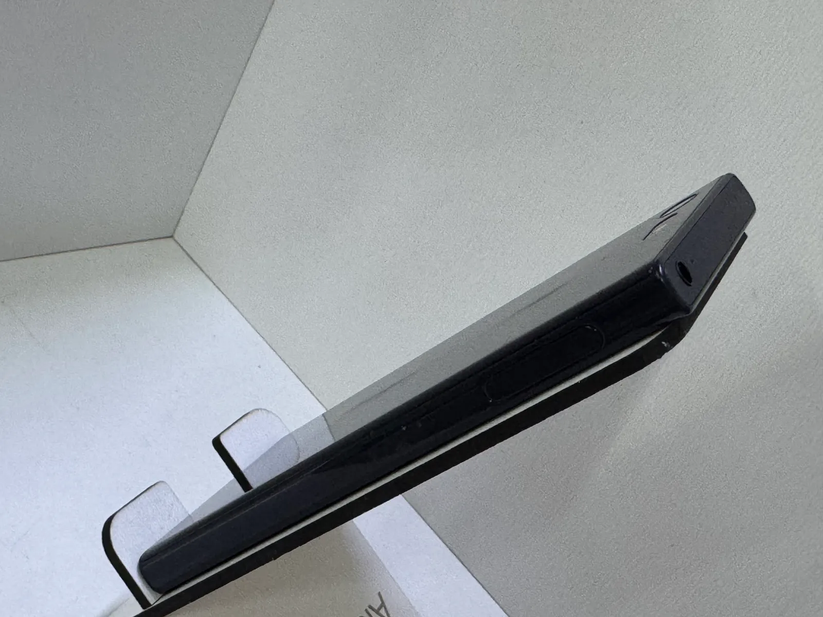 Lcd i kuciste za Sony Xperia X Compact