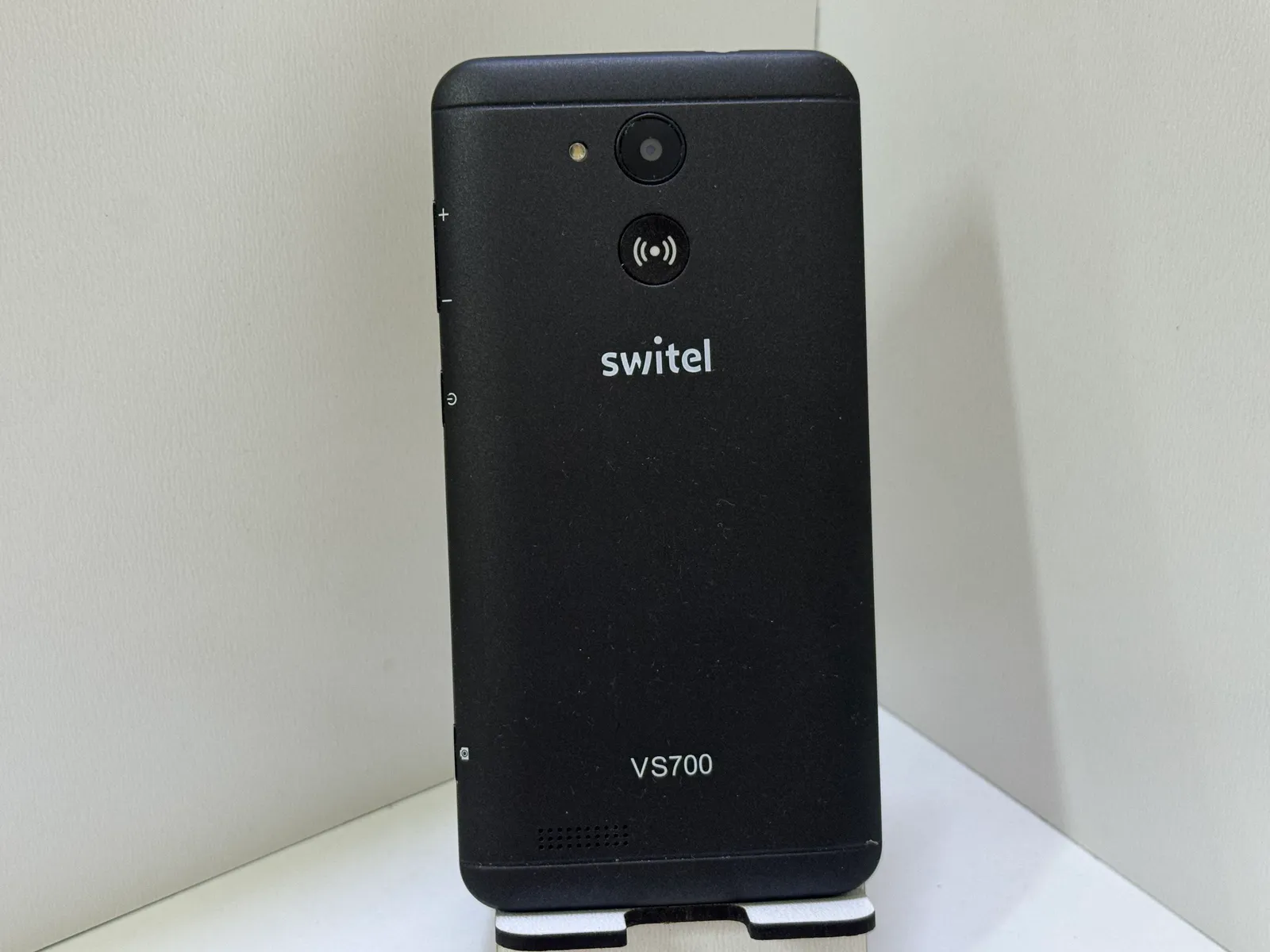Switel Switel VS700 SOS dugme 16gb
